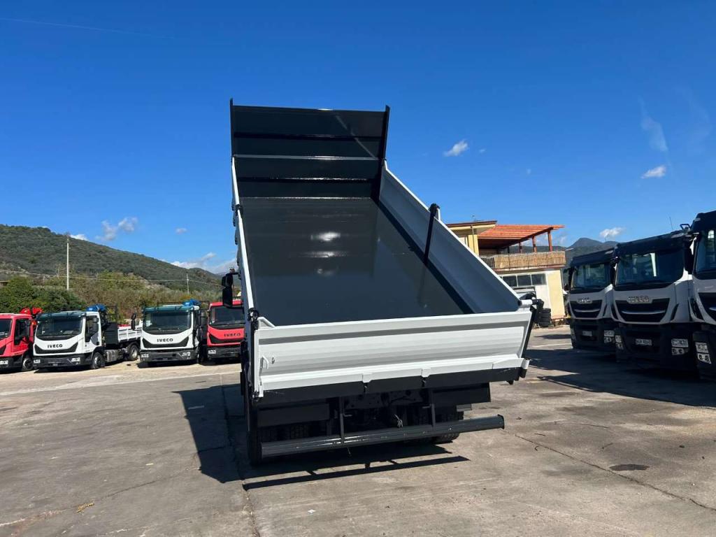 Iveco EUROCARGO 180E32 Foto 16