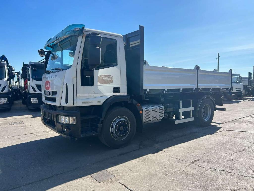 Iveco EUROCARGO 180E32 Foto 17