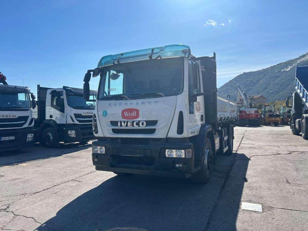 Iveco EUROCARGO 180E32 Foto 19