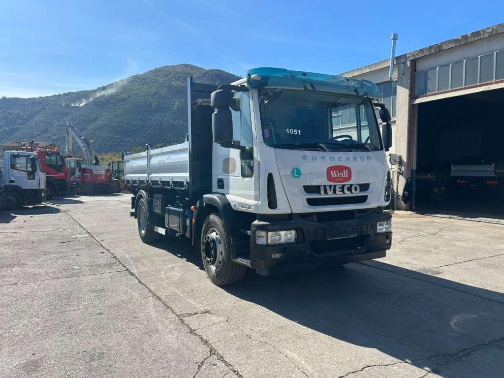 Iveco EUROCARGO 180E32 Foto 23