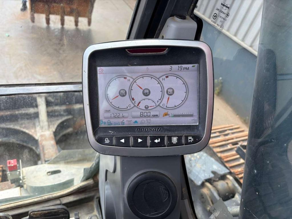 Doosan DX235LCR Foto 23
