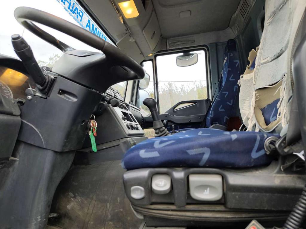 Iveco STRALIS 260S45 Foto 11