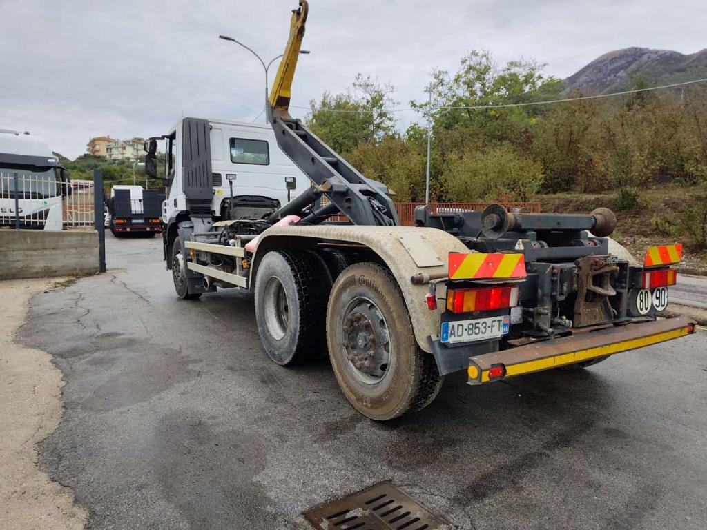 Iveco STRALIS 260S45 Foto 15