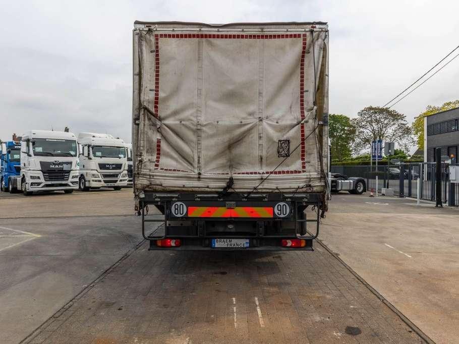 Renault D16 240 DXI Foto 6
