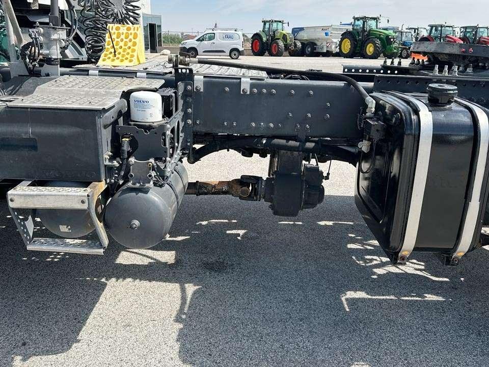 Volvo FMX420 4x4 Foto 11