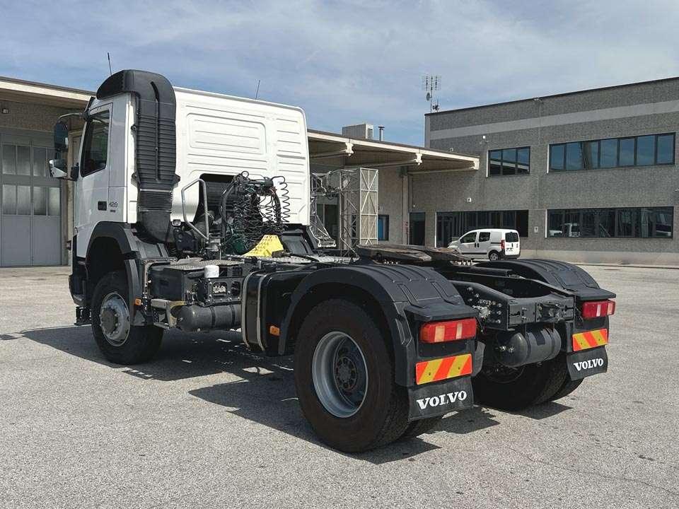 Volvo FMX420 4x4 Foto 3