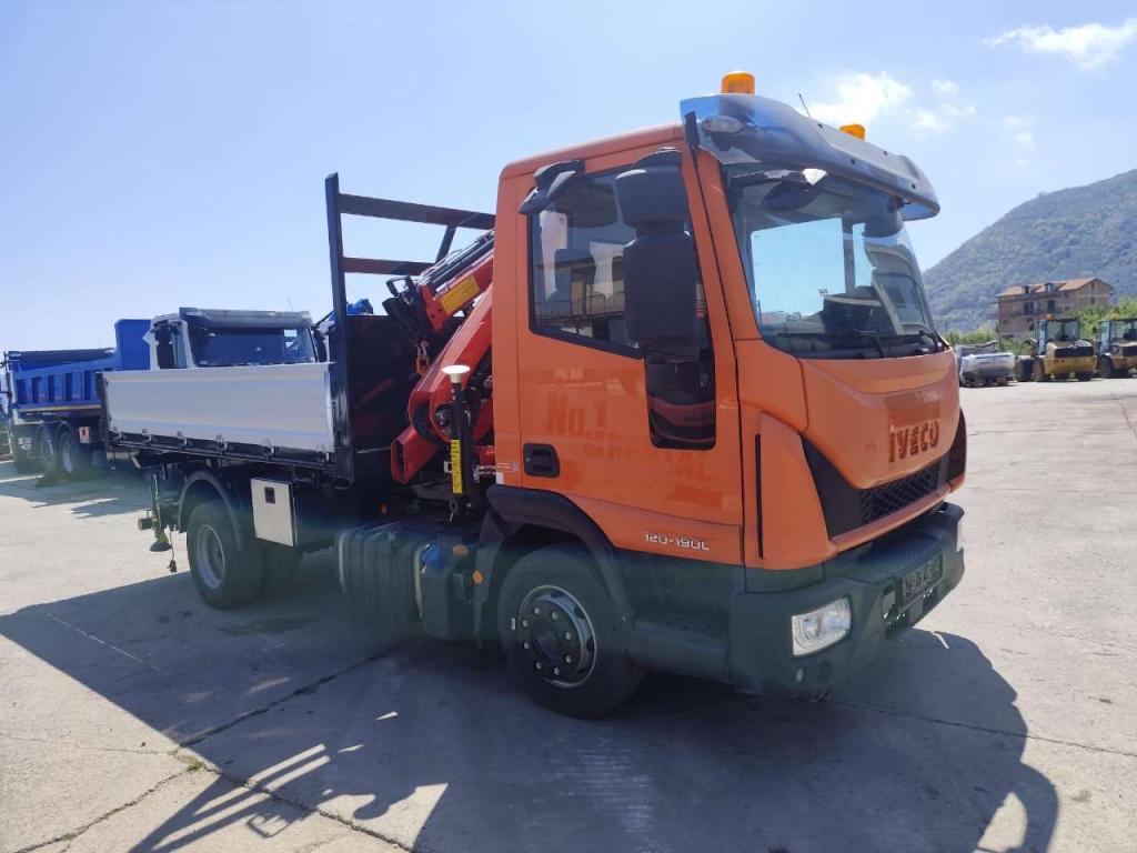 Iveco EUROCARGO 120-190L Foto 2