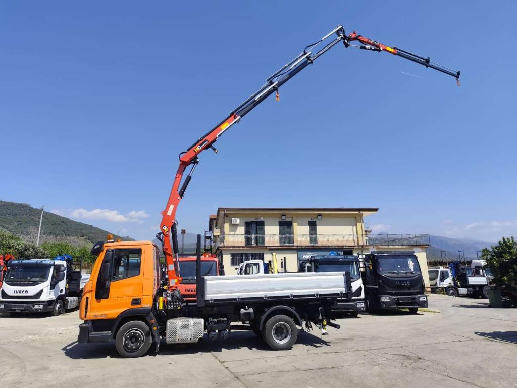 Iveco EUROCARGO 120-190L Foto 30