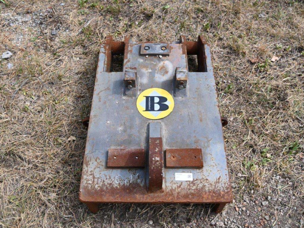 S2 for 25-32 ton excavators Attachment plate Foto 1
