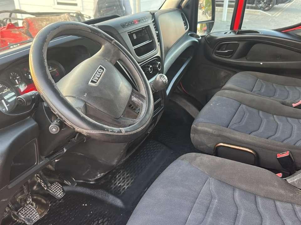 Iveco Daily 35-120 Foto 3