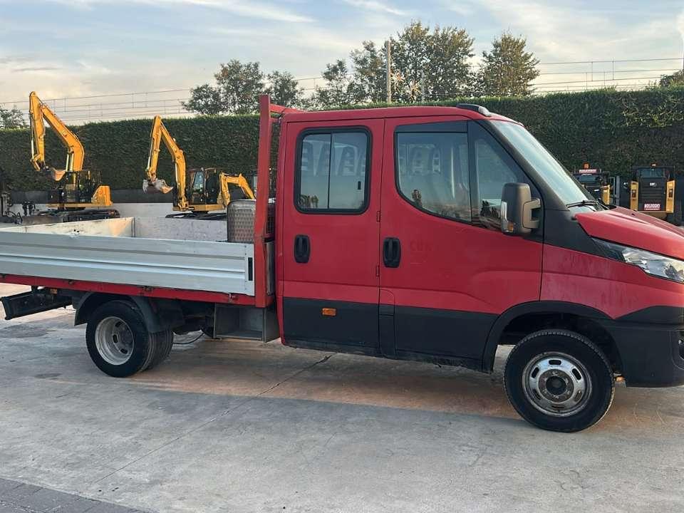 Iveco Daily 35-120 Foto 9