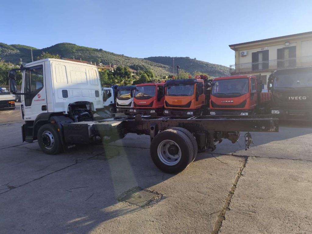 Iveco EUROCARGO 160-280 Foto 9