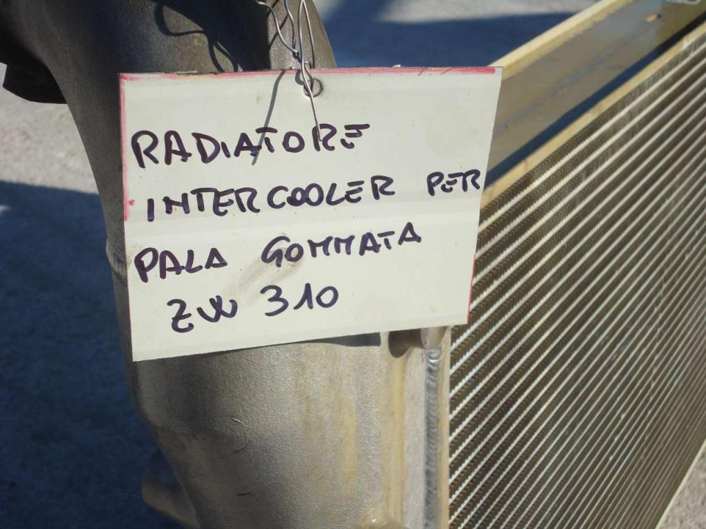 Radiatore intercooler per Hitachi ZW 310 Foto 6