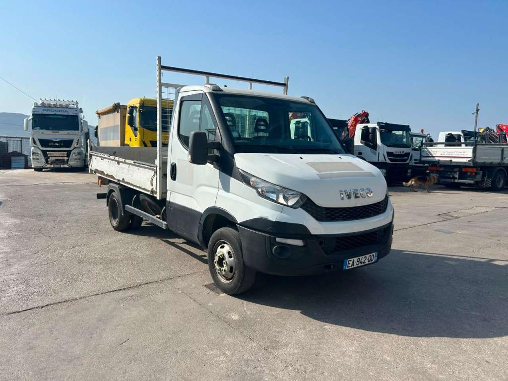 Iveco DAILY 35-110 Foto 21