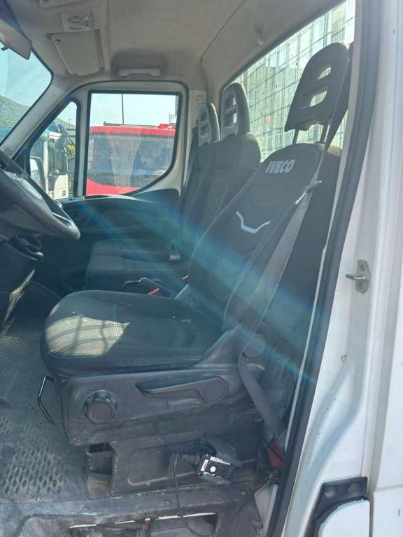 Iveco DAILY 35-110 Foto 24