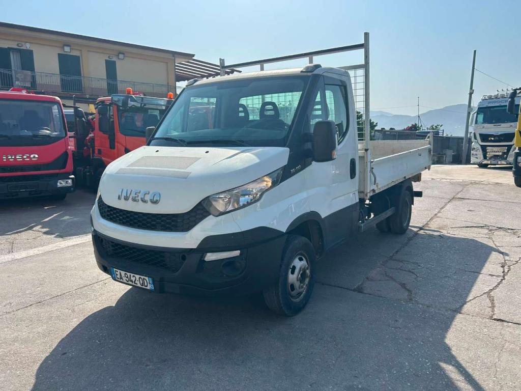 Iveco DAILY 35-110 Foto 25