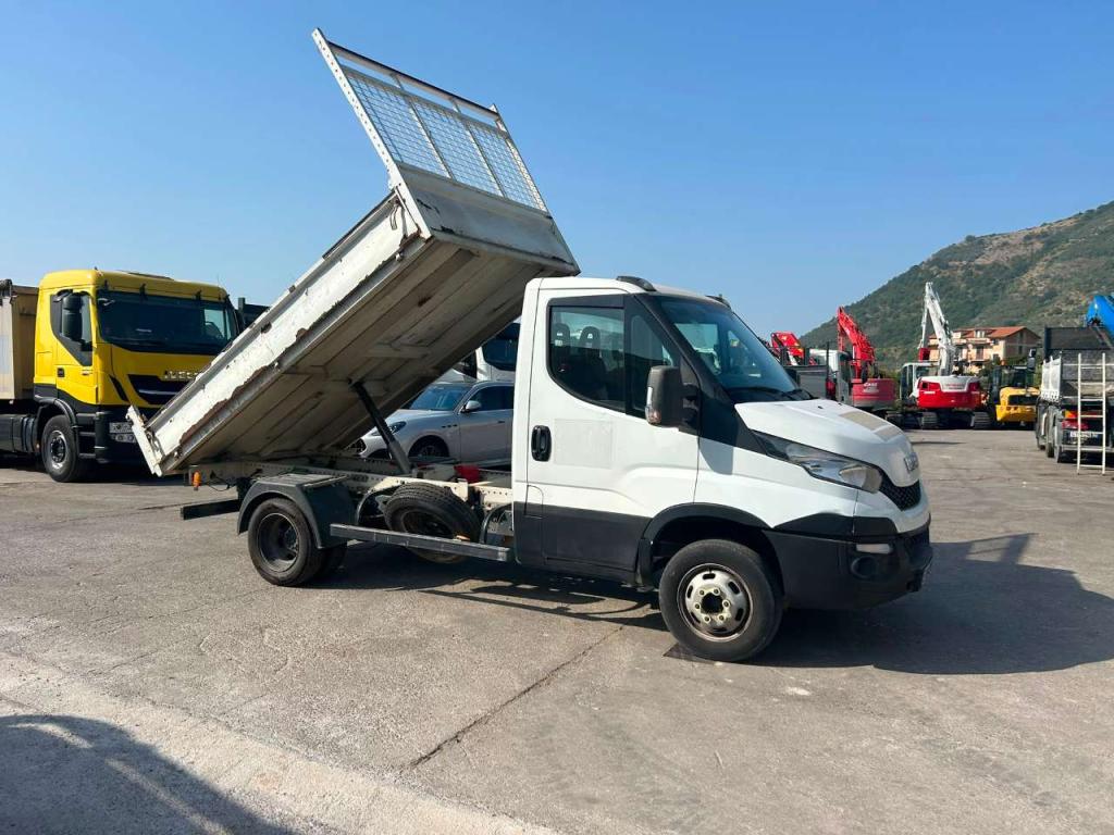 Iveco DAILY 35-110 Foto 7