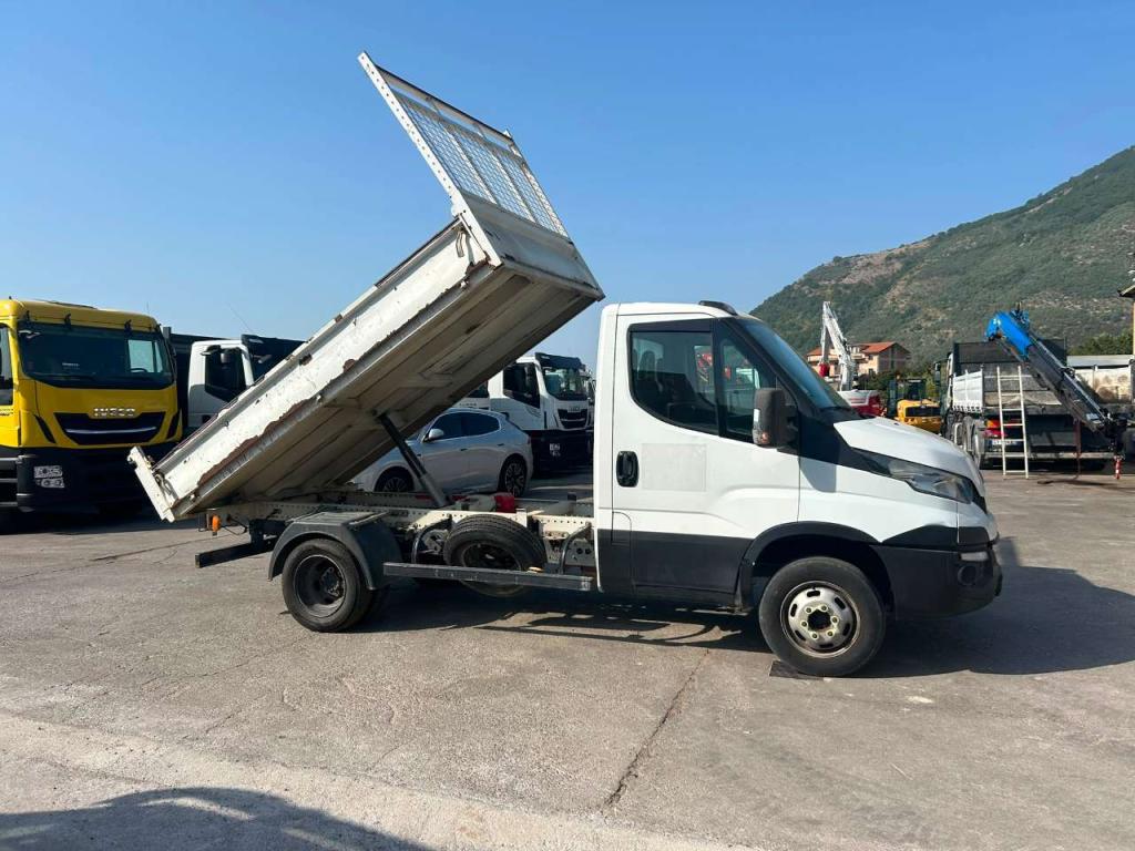 Iveco DAILY 35-110 Foto 9