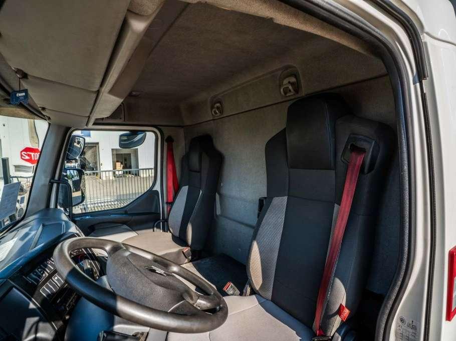Renault D 16 WIDE 250 DXI DHOLLANDIA Foto 15