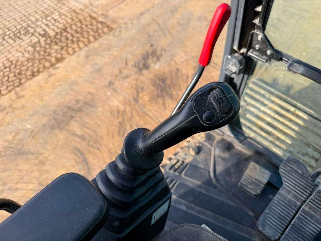 Kobelco SK350LC-9 - Hammer Lines / Quick Coupler Foto 11
