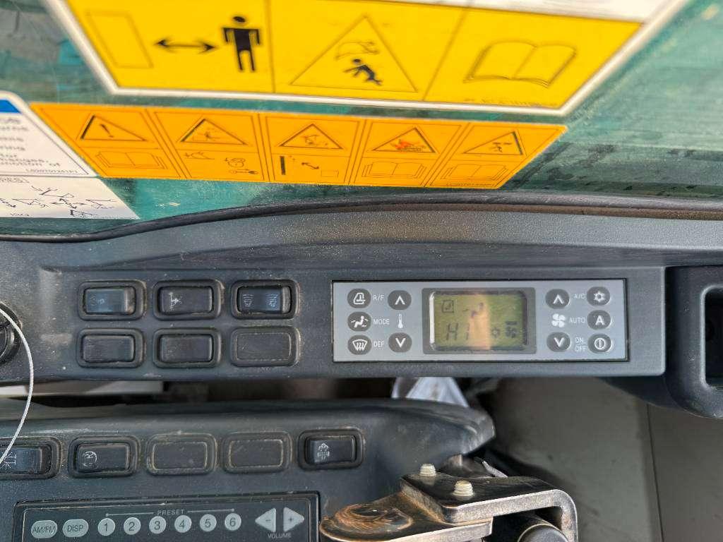 Kobelco SK350LC-9 - Hammer Lines / Quick Coupler Foto 13