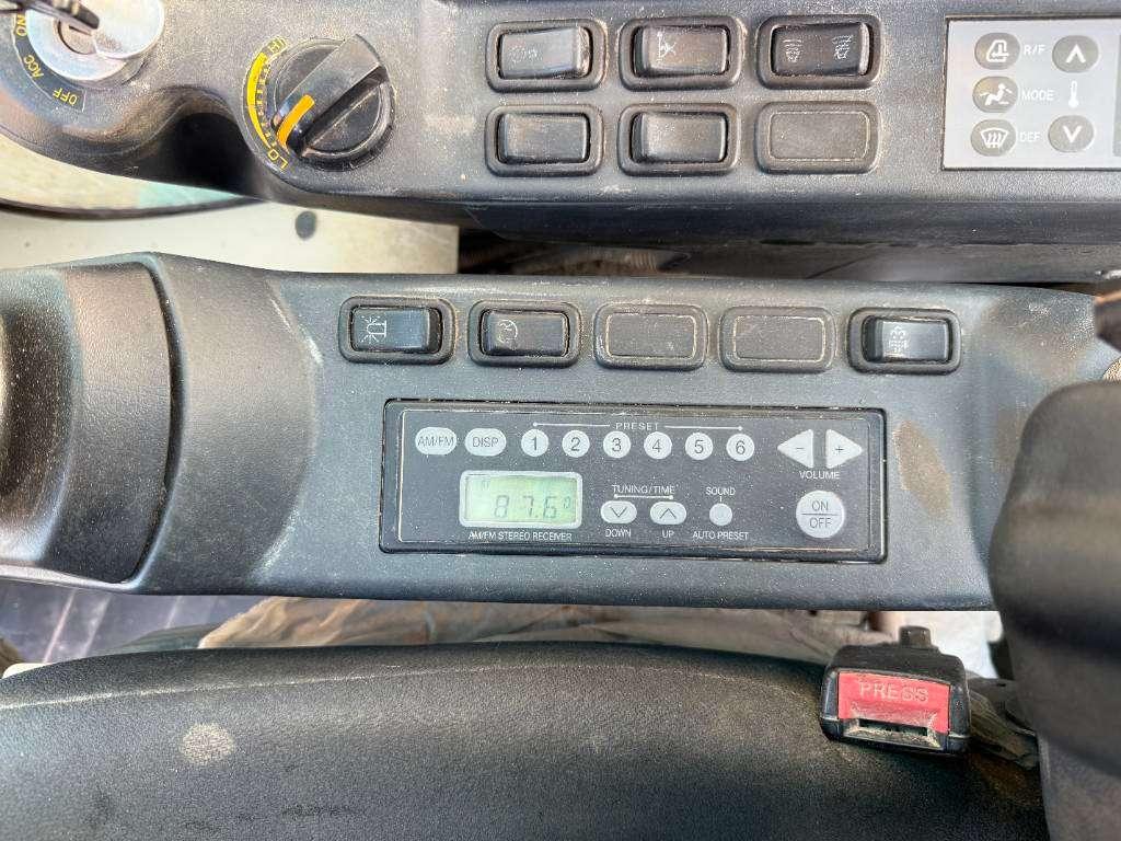 Kobelco SK350LC-9 - Hammer Lines / Quick Coupler Foto 14