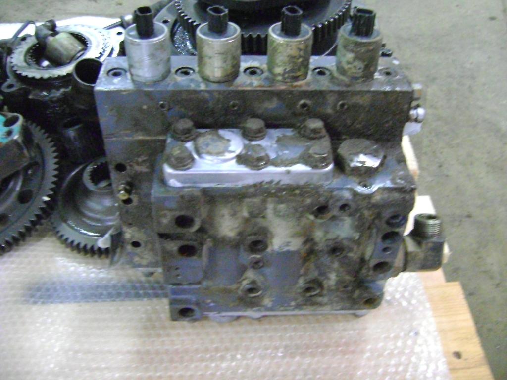 TCM T642 4LC2 Foto 1