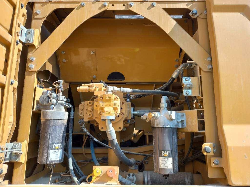 Caterpillar 350 (EXW - Abu Dhabi) Foto 17