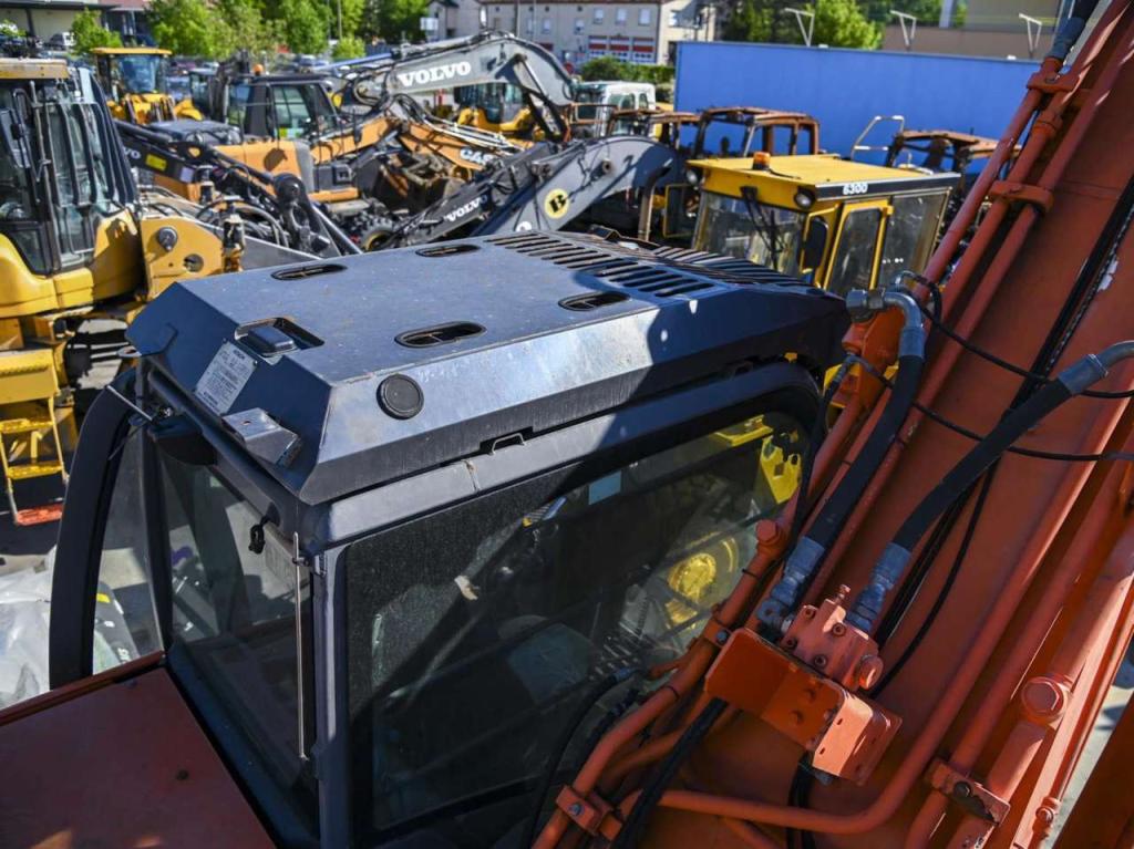 Hitachi ZX350LCN-3 Foto 15