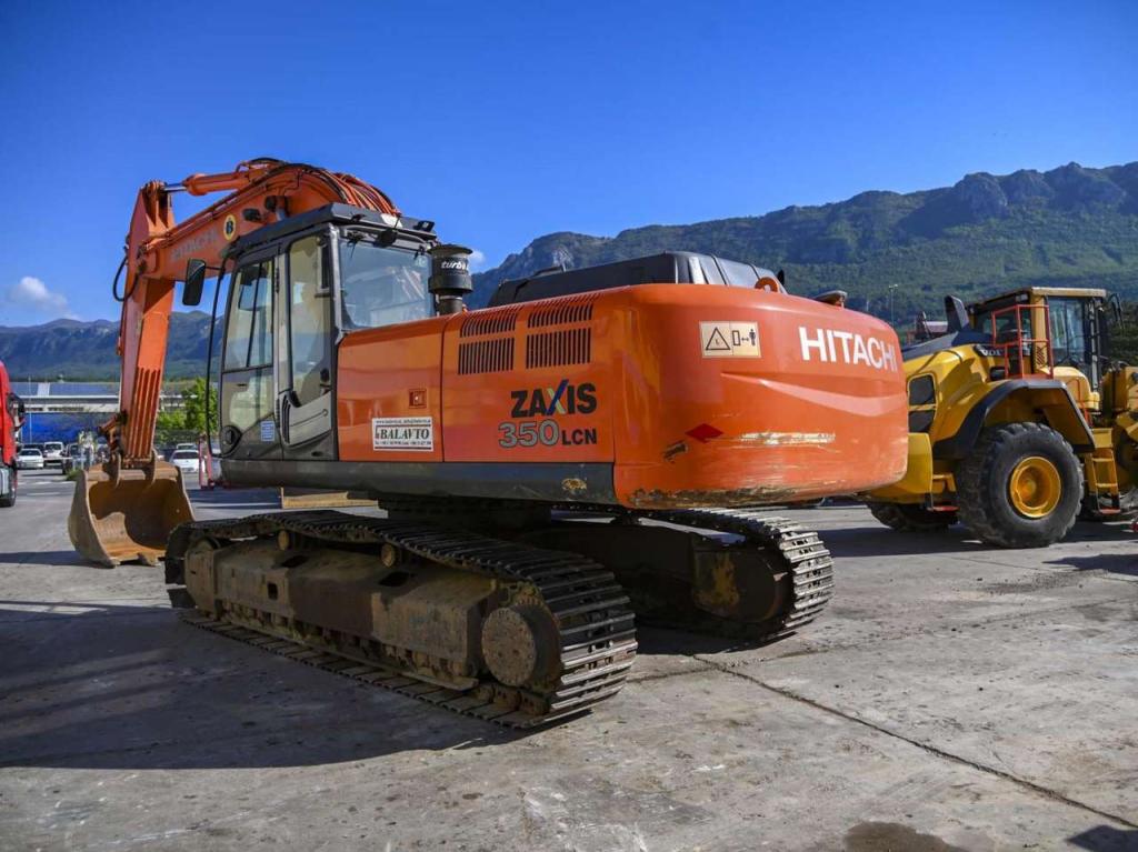 Hitachi ZX350LCN-3 Foto 3