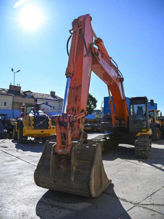Hitachi ZX350LCN-3 Foto 7