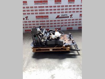 Sotto cabina per Hitachi EX 135 in vendita da Massucco T. Srl Area Ricambi