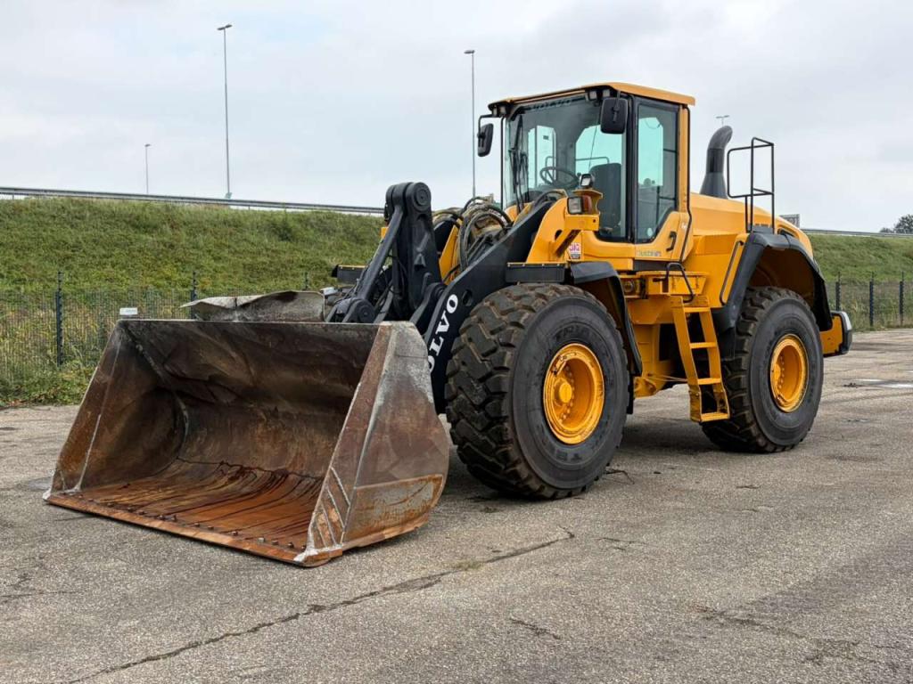 Volvo L150G Foto 2