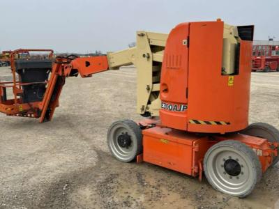 JLG e300aj in vendita da Piattaforme Srl