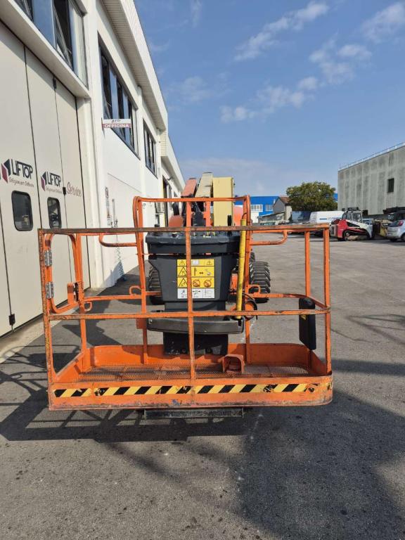 JLG 520 AJ Foto 8