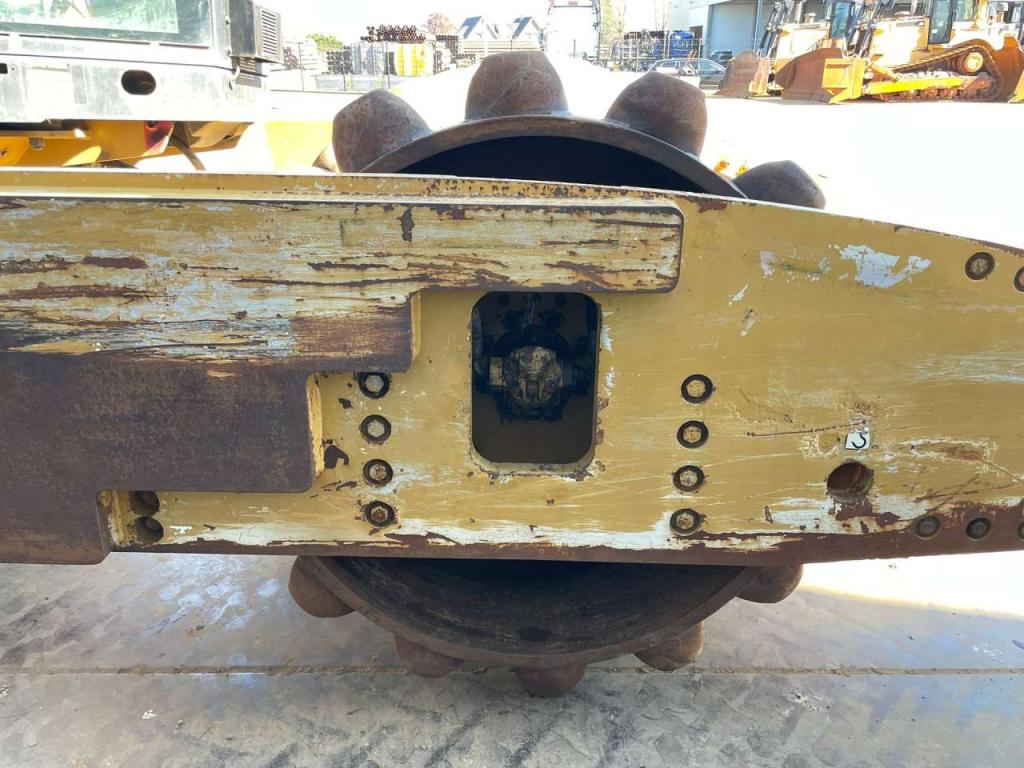 Caterpillar CP64 Foto 9