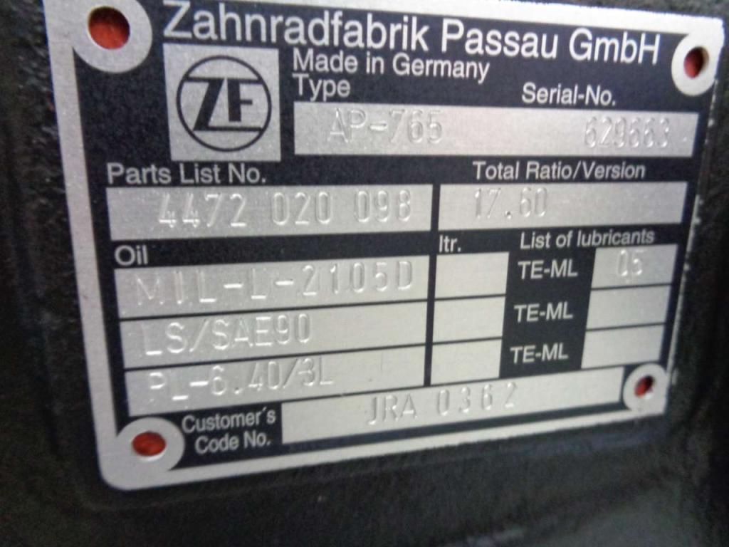 Assale posteriore per JCB JS 200W Foto 2