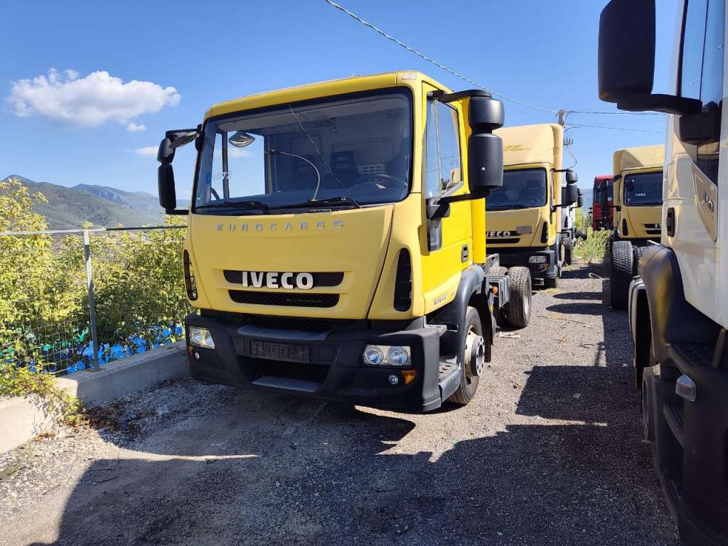 Iveco EUROCARGO CUBE 120E28P Foto 15