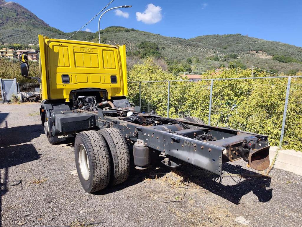 Iveco EUROCARGO CUBE 120E28P Foto 8