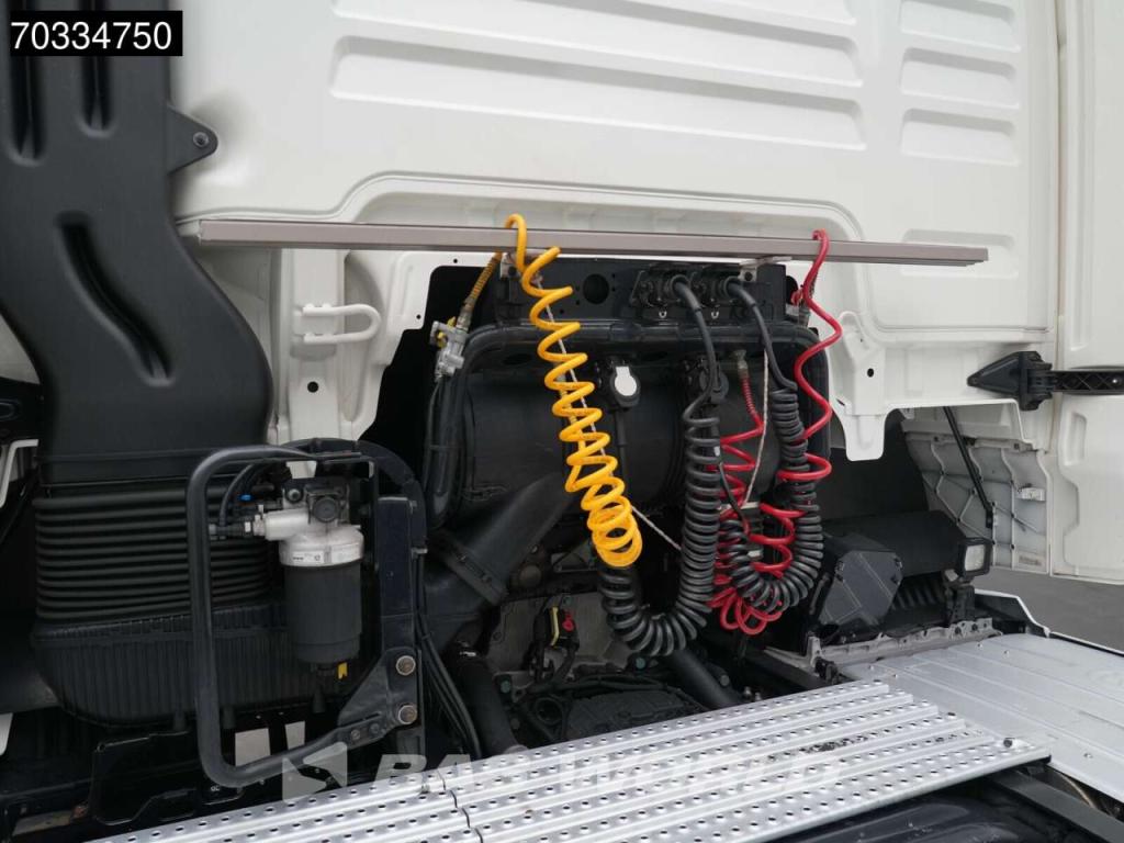 Man TGX 18.520 4X2 GX NL-Truck Retarder 2xTanks ACC Foto 16