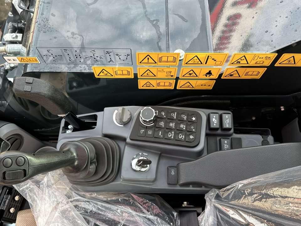 Hitachi ZX95USB-7 Foto 13