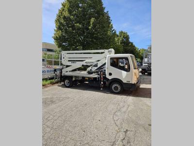 Isoli PNT 205 in vendita da Centro Elevatori Srl