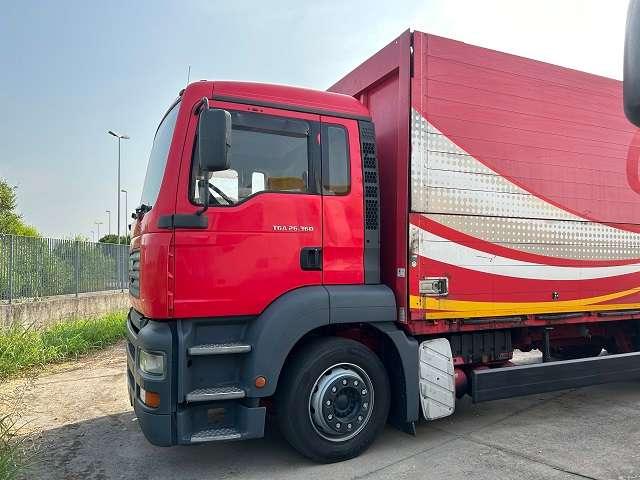 Man TGA 26.310 Foto 2