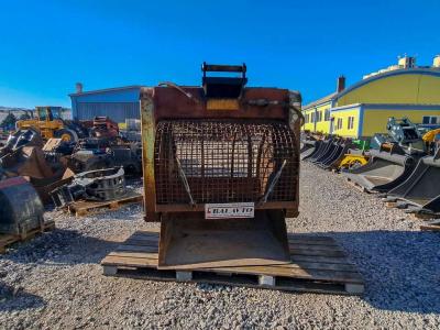 Flip Screen E50 1200 mm S60 for 12-18 ton excavators in vendita da Balavto