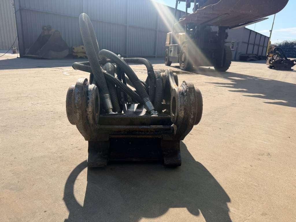 OilQuick OQ70 - M318D / 320D / 320E / 320F / 323D / 323E / Foto 4