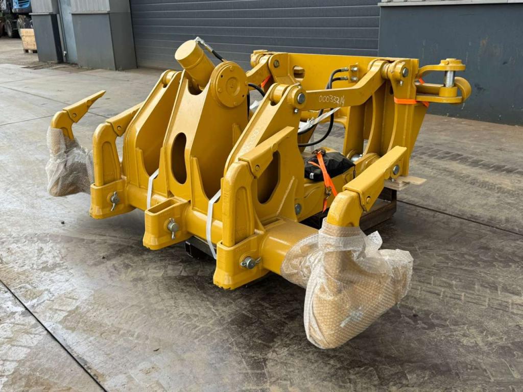Caterpillar 12M-2 12M-3 140M-2 140M-3 160M-2 Ripper Foto 1