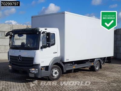 Mercedes Atego 818 4X2 8tonner Automatic Ladebordwand Euro 6 in vendita da BAS World B.V.