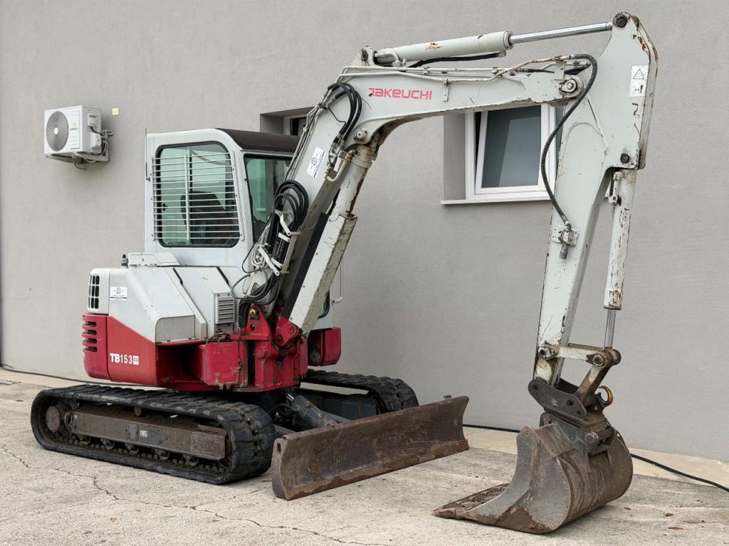 Takeuchi TB153FR Foto 2