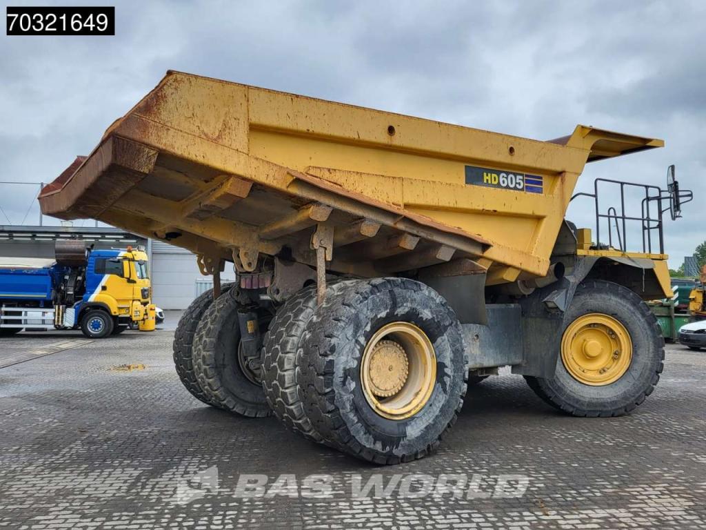 Komatsu HD605 -7E0 Foto 8