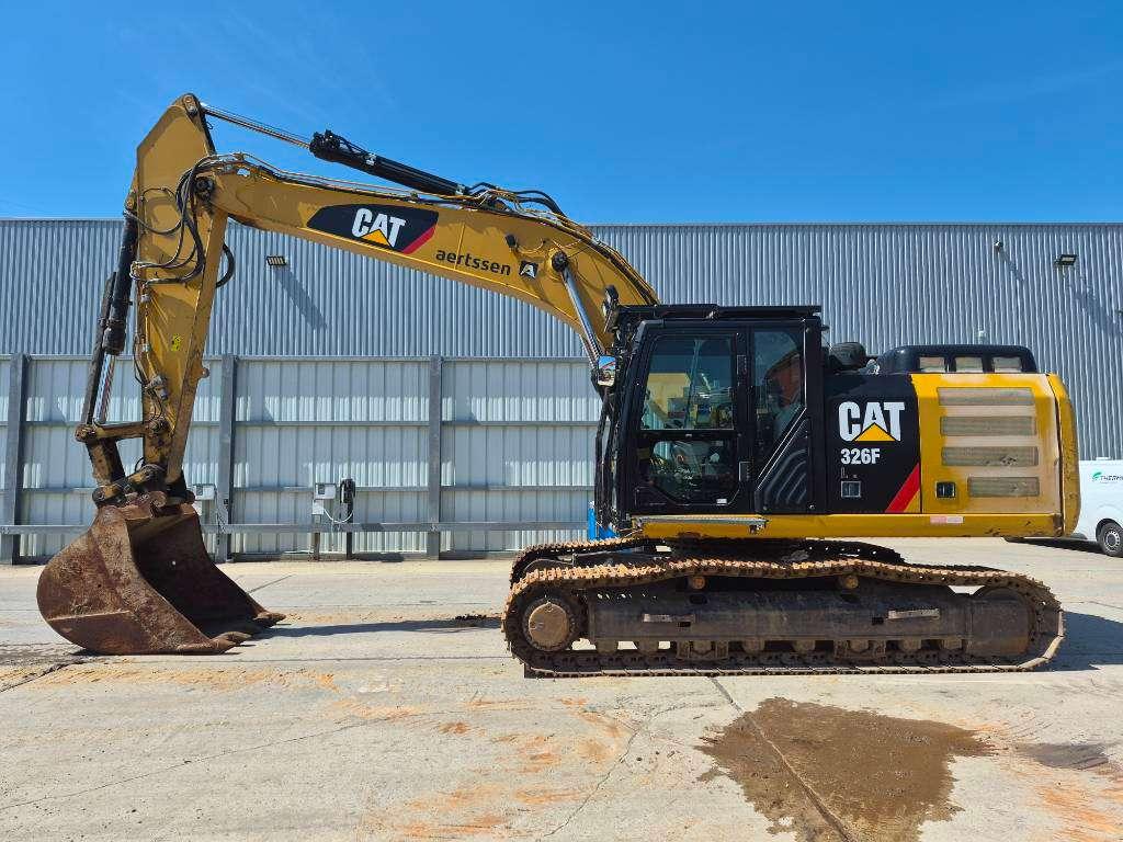 Caterpillar 326FL Foto 1